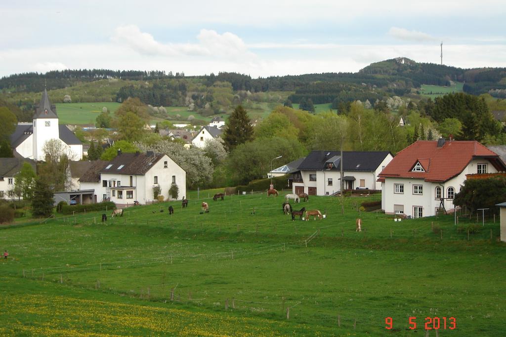 Urlaub Auf Dem Bauernhof Marx Villa Kelberg Bilik gambar